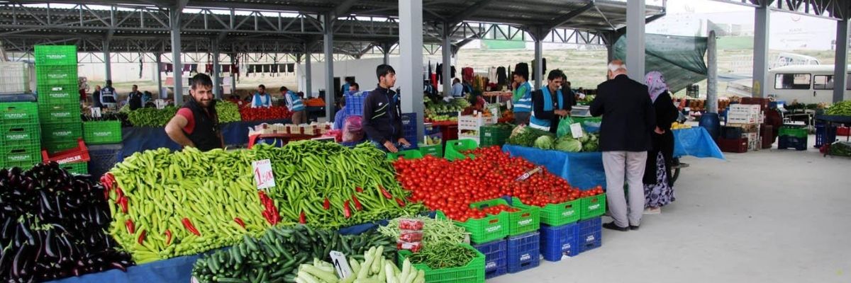 Denizli Halk Pazarında Güncel Fiyatlar